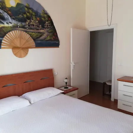 La Casa Al Mare Int2 Nyaraló Lido Di Fondi
